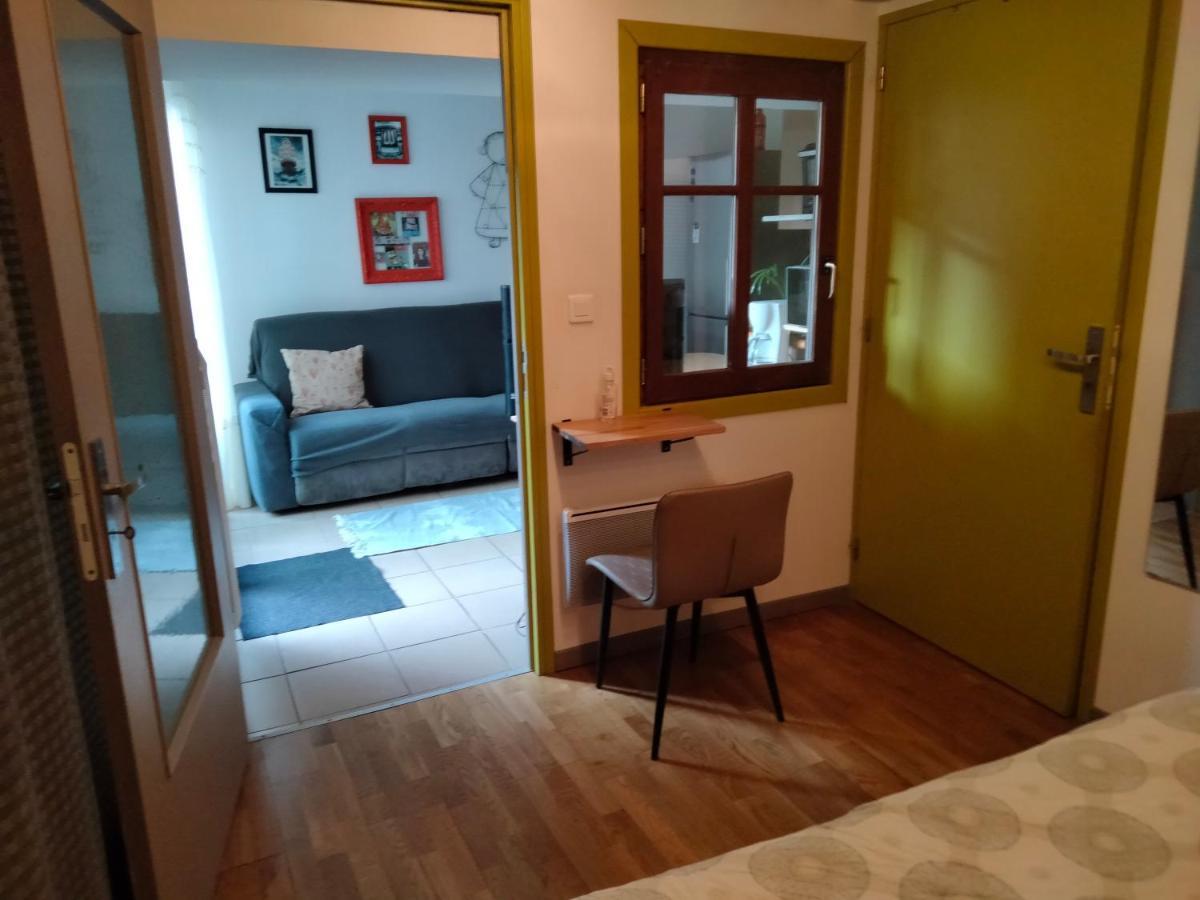 Appartement T2 Sur Cour Nantaise Резе Экстерьер фото